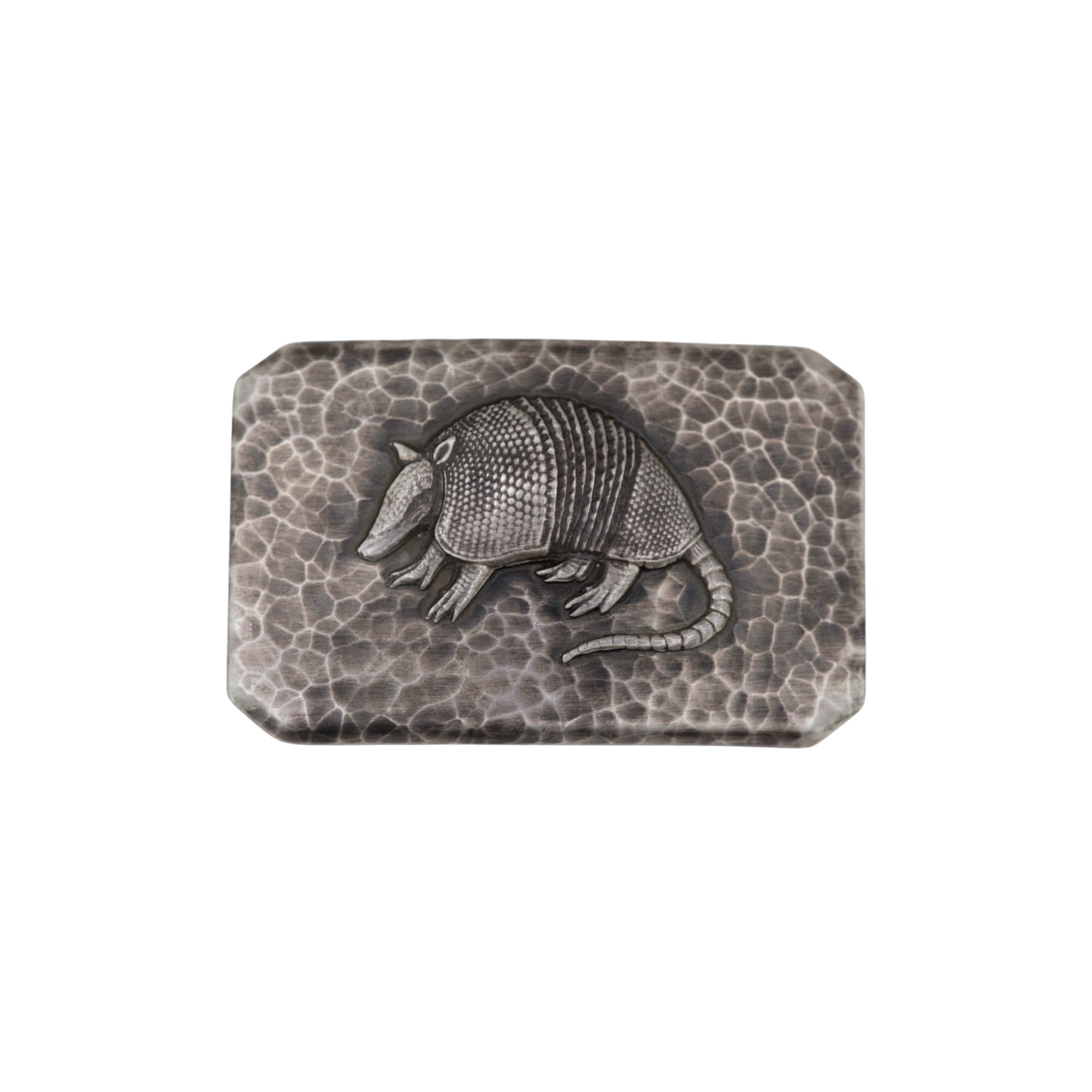 Hammered rectangular belt buckle with armadillo